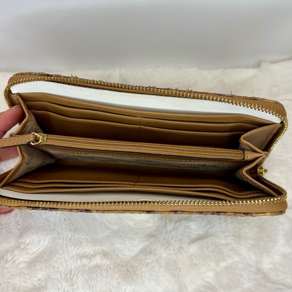 Michael Kors Snake Print Wallet - Picture 7 of 7